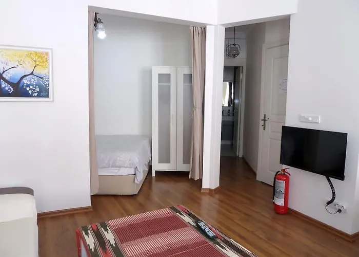 Super Location Cosy Taximhome 3 At Taksim Cihangir Apartment